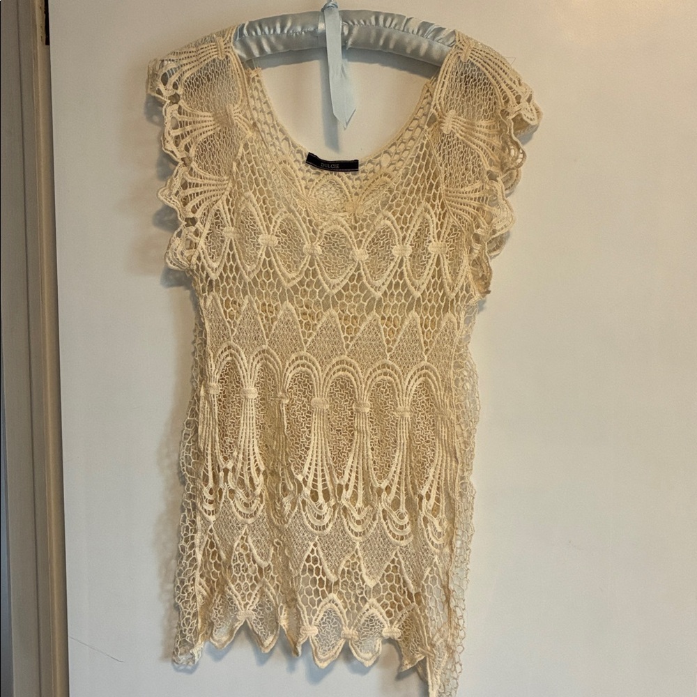 Elegant Cream Crochet Short Sleeve Top